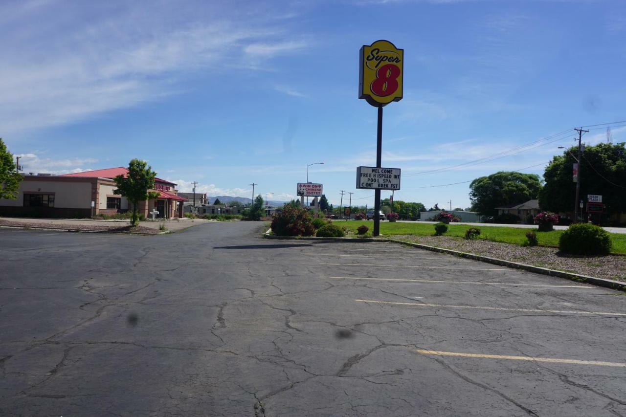 Super 8 By Wyndham Vernal Ut Exterior photo